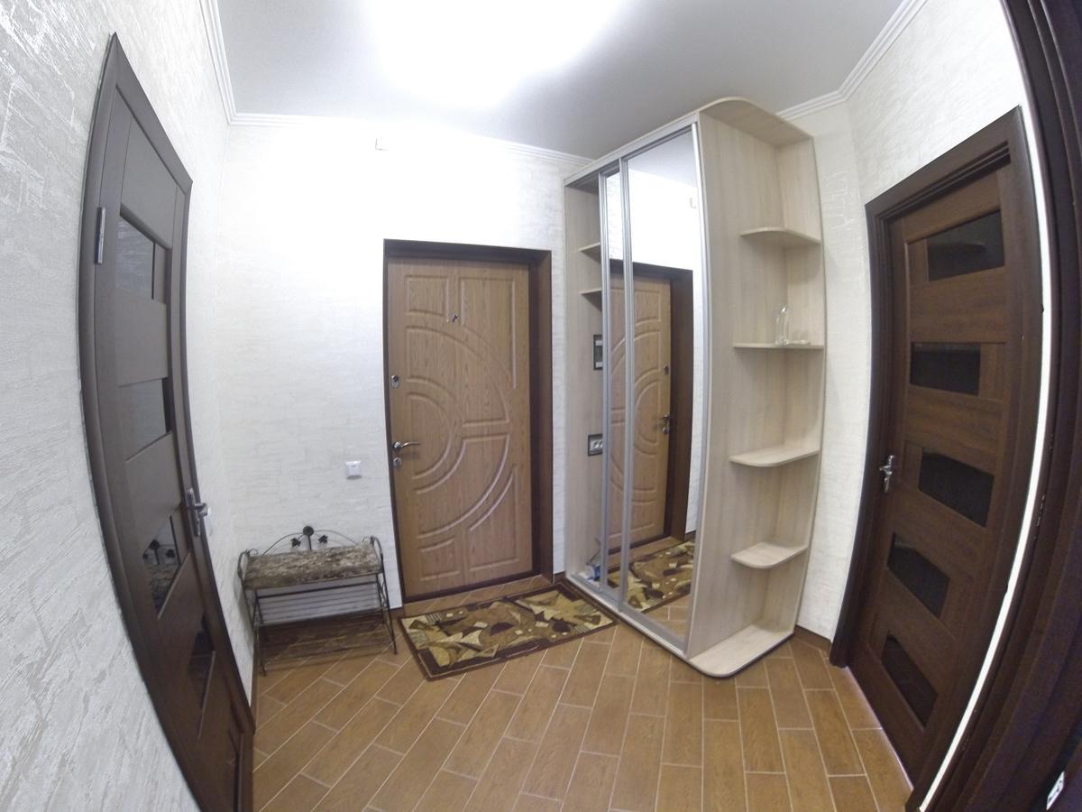 Apartamienty V "Riezidientsii-8" Vinnytsia Exterior foto